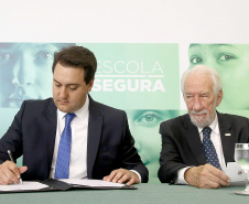 O Governo do Paraná prevê implantar o programa Escola Segura em mais 150 escolas em 2020. A iniciativa, que reforça a segurança nos colégios estaduais, funciona hoje em 77 unidades que atendem 81,7 mil alunos. Foto: Jaelson Lucas / AEN