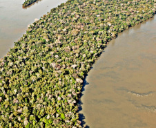 Bacias hidrográficas do Paraná abrigam belezas e potencial turístico.Foto: Denis Ferreira Netto/SEDEST