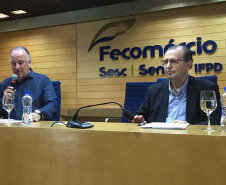 O Conselho Paranaense de Turismo (Cepatur) promoveu nesta segunda feira (25), sua 78° reunião ordinária. O encontro, realizado no auditório da Fecomércio, em Curitiba, foi aberto pelo presidente do Conselho, Antônio Azevedo, e o secretário do Desenvolvimento Sustentável e do Turismo, Márcio Nunes, falou sobre o desafio que é comandar. Foto: Edson Thomaz/SEDEST