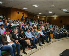 Na primeira reunião para apresentação do cronograma de atividades, o secretário de Estado da Infraestrutura e Logística, Sandro Alex, explicou que o objetivo dos grupos de trabalho do Governo do Estado e da União é garantir uma modelagem moderna de concessão. 