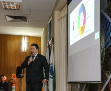 Na primeira reunião para apresentação do cronograma de atividades, o secretário de Estado da Infraestrutura e Logística, Sandro Alex, explicou que o objetivo dos grupos de trabalho do Governo do Estado e da União é garantir uma modelagem moderna de concessão. 