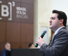 O governador Carlos Massa Ratinho Junior apresentou nesta quarta-feira (27), na Bolsa de Valores de São Paulo, as oportunidades de investimentos no Paraná. Ele destacou os potenciais do Estado, a moderna legislação sobre Parcerias Público-Privadas (PPPs) e o novo programa de concessão de rodovias, que vai abranger 4,1 quilômetros de estradas.Foto: José Fernando Ogura/AEN