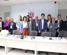 Especialistas de nove países participam, em Curitiba, do Encontro Anual da IFFD - International Federation for Family (IFFD). Aberto quarta-feira (27), o encontro de dois dias antecede os trabalhos da Conferência Família e Inovação Social, que acontece nesta sexta-feira (29), no Museu Oscar Niemeyer, e é realizada em parceria com o Governo do Paraná, por meio da Secretaria do Planejamento e Projetos Estruturantes do Governo do Paraná. Foto: Divulgação/SEPL