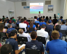 O trabalho do Instituto Emater com produtores da região de Francisco Beltrão trouxe um aumento médio de 35% na produção diária de leite por vaca, o que representa quase 3 mil litros a mais por mês em cada propriedade. O incremento na renda das famílias foi significativo e houve ainda redução do custo de produção. Foto: Emater