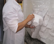 Ipem em Maringá reprova 100% das marcas de toalhas de papel. Foto: Ipem