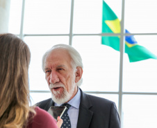 O vice governador Darci Piana recebe nesta terça-feira (3), o embaixador da Alemanha no Brasil, Georg Witschel no Palácio Iguaçu.   Curitiba, 03/12/2019 -  Foto: Geraldo Bubniak/AEN