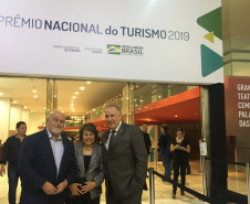 Na Semana Nacional do Turismo, o Paraná concorreu com projetos selecionados entre as Iniciativas de Destaque do Prêmio Nacional de Turismo. Ações de Foz do Iguaçu e de Guarapuava foram selecionadas entre mais de trezentos inscritos. A cerimônia de premiação aconteceui nesta quarta feira (04) em Belo Horizonte (MG).Foto: Edson Thomaz