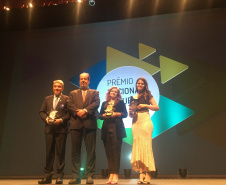 Na Semana Nacional do Turismo, o Paraná concorreu com projetos selecionados entre as Iniciativas de Destaque do Prêmio Nacional de Turismo. Ações de Foz do Iguaçu e de Guarapuava foram selecionadas entre mais de trezentos inscritos. A cerimônia de premiação aconteceui nesta quarta feira (04) em Belo Horizonte (MG).Foto: Edson Thomaz
