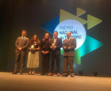 Na Semana Nacional do Turismo, o Paraná concorreu com projetos selecionados entre as Iniciativas de Destaque do Prêmio Nacional de Turismo. Ações de Foz do Iguaçu e de Guarapuava foram selecionadas entre mais de trezentos inscritos. A cerimônia de premiação aconteceui nesta quarta feira (04) em Belo Horizonte (MG).Foto: Edson Thomaz