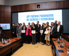 Entrega do 32º Prêmio Paranaense de Ciência e Tecnologia  no Palácio Iguaçu.   Curitiba, 04/12/2019 -  Foto: Geraldo Bubniak/AEN