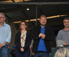 O secretário estadual da Agricultura e do Abastecimento, Norberto Ortigara, participou nesta quinta-feira (05) da inauguração do Armazém da Família em Campo Magro. Esta é a décima unidade implantada na Região Metropolitana de Curitiba, viabilizada por meio de parceria entre a Prefeitura da Capital, responsável pelo programa, e o município.Foto:SEAB
