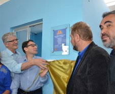O secretário estadual da Agricultura e do Abastecimento, Norberto Ortigara, participou nesta quinta-feira (05) da inauguração do Armazém da Família em Campo Magro. Esta é a décima unidade implantada na Região Metropolitana de Curitiba, viabilizada por meio de parceria entre a Prefeitura da Capital, responsável pelo programa, e o município.Foto:SEAB