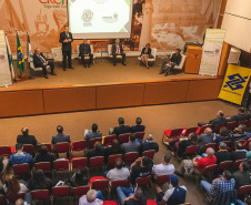 Seminário estadual reúne especialistas visando expansão da gestão esportiva. Foto: Esporte Paraná

	
	
