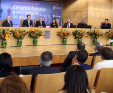 O governador Carlos Massa Ratinho Junior afirmou nesta quinta-feira (5) que a modernização do Estado passa pelo papel de fiscalização do Ministério Público do Paraná (MPPR) e pela construção de políticas conjuntas de atendimento social. Ele participou do Congresso Estadual do MPPR e de uma sessão plenária sobre planejamento estratégico do órgão, que acontecem em Curitiba.Foto Gilson Abreu/AEN