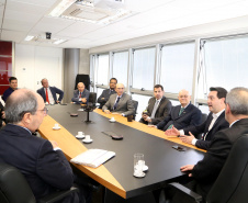 O governador Carlos Massa Ratinho Junior afirmou nesta quinta-feira (5) que a modernização do Estado passa pelo papel de fiscalização do Ministério Público do Paraná (MPPR) e pela construção de políticas conjuntas de atendimento social. Ele participou do Congresso Estadual do MPPR e de uma sessão plenária sobre planejamento estratégico do órgão, que acontecem em Curitiba.Foto Gilson Abreu/AEN