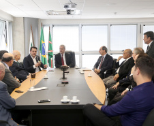 O governador Carlos Massa Ratinho Junior afirmou nesta quinta-feira (5) que a modernização do Estado passa pelo papel de fiscalização do Ministério Público do Paraná (MPPR) e pela construção de políticas conjuntas de atendimento social. Ele participou do Congresso Estadual do MPPR e de uma sessão plenária sobre planejamento estratégico do órgão, que acontecem em Curitiba.Foto Gilson Abreu/AEN