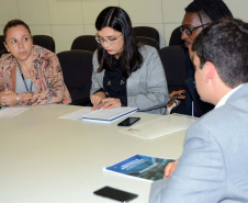 O Governo do Estado instituiu nesta semana um grupo de trabalho para discutir estratégias e propostas de valorização dos quilombolas e das comunidades tradicionais do Paraná. O decreto foi assinado pelo governador Carlos Massa Ratinho Junior.Foto: SEJUF