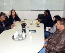 O Governo do Estado instituiu nesta semana um grupo de trabalho para discutir estratégias e propostas de valorização dos quilombolas e das comunidades tradicionais do Paraná. O decreto foi assinado pelo governador Carlos Massa Ratinho Junior.Foto: SEJUF