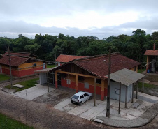 Além de complementar a alimentação de 118 mil crianças que recebem gratuitamente um litro de leite enriquecido por dia em todo o Paraná, o programa Leite das Crianças é um dos grandes responsáveis por fomentar a pecuária leiteira no Estado. Foto: SEAB