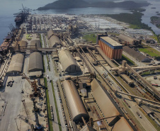  Janeiro é mês em que a produção se desenvolve no campo e a empresa pública Portos do Paraná aproveita para fazer manutenções e se preparar para movimentar a produção quando chegar o período de safra. Os silos públicos e as estruturas de uso comum aos terminais operadores do Corredor de Exportação do Porto de Paranaguá passam por uma revisão para operar a todo vapor, em 2020.Foto: José Fernando Ogura/AEN