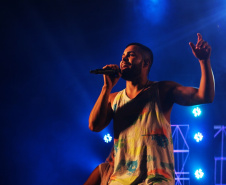 Show de Jerry Smith reúne mais de 20 mil em Matinhos. Foto:SESP