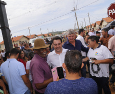 O governador Carlos Massa Ratinho Junior entrega 200 casas a famílias de Jaguariaíva.  Foto: Gilson Abreu/AEN