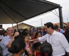 O governador Carlos Massa Ratinho Junior entrega 200 casas a famílias de Jaguariaíva.  Foto: Gilson Abreu/AEN