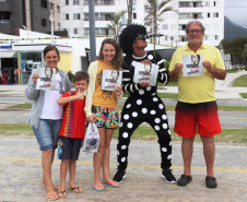Em um mês de operação, o Verão Maior 2019/2020 apresentou a maior programação de entretenimento do litoral do estado da história. Cerca de 90 mil pessoas alcançadas pelos shows do Palco Verão Maior, além de outras milhares beneficiadas com mais serviços de saúde, segurança, saneamento e lazer.Foto: Esporte Paraná