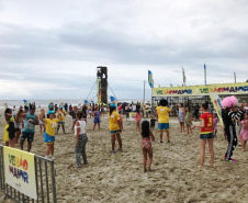 Em um mês de operação, o Verão Maior 2019/2020 apresentou a maior programação de entretenimento do litoral do estado da história. Cerca de 90 mil pessoas alcançadas pelos shows do Palco Verão Maior, além de outras milhares beneficiadas com mais serviços de saúde, segurança, saneamento e lazer.Foto: Esporte Paraná