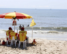 Em um mês de operação, o Verão Maior 2019/2020 apresentou a maior programação de entretenimento do litoral do estado da história. Cerca de 90 mil pessoas alcançadas pelos shows do Palco Verão Maior, além de outras milhares beneficiadas com mais serviços de saúde, segurança, saneamento e lazer.Foto: Esporte Paraná. Fotos Gilson Abreu/AEN