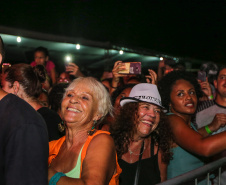 Show de Alexandre Pires em Matinhos nesta sexta-feira (24). O show é gratuitos e faz parte da programação cultural do Verão Maior e são promovidos pelo Governo do Estado em parceria com a Renault do Brasil.    Matinhos, 24/01/2020 -  Foto: Geraldo Bubniak/AEN