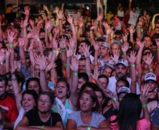 Show de Alexandre Pires em Matinhos nesta sexta-feira (24). O show é gratuitos e faz parte da programação cultural do Verão Maior e são promovidos pelo Governo do Estado em parceria com a Renault do Brasil.    Matinhos, 24/01/2020 -  Foto: Geraldo Bubniak/AEN