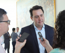 O governador Carlos Massa Ratinho Junior reúne-se com a bancada de deputados federais do Paraná, em Curitiba. 
Curitiba, 27-01-20
Foto: Arnaldo Alves / AEN.
