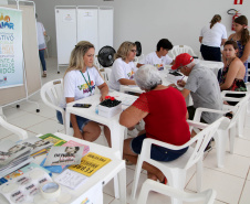 As atividades do Verão Maior, do Governo do Estado, também estão presentes na Costa Noroeste. Os balneários do Rio Paraná, que recebem milhares de turistas, principalmente em fim de semana, contam com reforço na área de segurança, orientações e testes rápidos feitos pelas equipes da Saúde, campeonatos e atividades de esporte e lazer.Foto: Ari Dias/AEN
