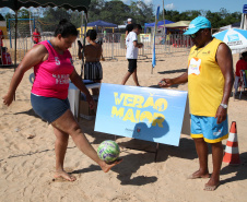 As atividades do Verão Maior, do Governo do Estado, também estão presentes na Costa Noroeste. Os balneários do Rio Paraná, que recebem milhares de turistas, principalmente em fim de semana, contam com reforço na área de segurança, orientações e testes rápidos feitos pelas equipes da Saúde, campeonatos e atividades de esporte e lazer.Foto: Ari Dias/AEN