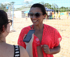 As atividades do Verão Maior, do Governo do Estado, também estão presentes na Costa Noroeste. Os balneários do Rio Paraná, que recebem milhares de turistas, principalmente em fim de semana, contam com reforço na área de segurança, orientações e testes rápidos feitos pelas equipes da Saúde, campeonatos e atividades de esporte e lazer.Foto: Ari Dias/AEN