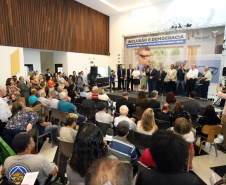 A Biblioteca Pública do Paraná (BPP) recebe nesta terça-feira (06) a mais moderna tecnologia de visão artificial do mundo, que beneficiará cegos e pessoas com visão reduzida
