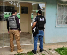 A Polícia Civil  do Paraná (PCPR) realizou operação contra fraudes em licitações públicas, na manhã desta segunda-feira (10). Dois empresários de Curitiba, que atuavam no ramo de dedetização, foram presos preventivamente. Eles são suspeitos de fraudes em diversos municípios nos estados do Paraná e Santa Catarina.  -  Curitiba, 10/02/2020  -  Foto: Divulgação Polícia Civil/SESP
