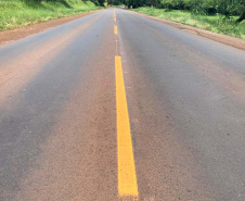 O Departamento de Estradas de Rodagem do Paraná (DER/PR) está concluindo os serviços de melhorias no pavimento da rodovia PRC-487, no trecho de Campo Mourão até a ponte do Rio Muquilão, no centro oeste paranaense.  -  Curitiba, 13/02/2020  -  Foto: Divulgação DER