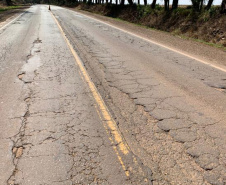 O Departamento de Estradas de Rodagem do Paraná (DER/PR) está concluindo os serviços de melhorias no pavimento da rodovia PRC-487, no trecho de Campo Mourão até a ponte do Rio Muquilão, no centro oeste paranaense.  -  Curitiba, 13/02/2020  -  Foto: Divulgação DER