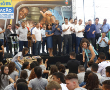 Cerca de 1.100 estudantes do Ensino Fundamental e Ensino Médio, de Sarandi, Noroeste do Paraná, são beneficiados com a nova estrutura da Escola Estadual Vereador Luiz Zanchim, inaugurada nesta sexta-feira (14), pelo governador Carlos Massa Ratinho Junior.  -  Sarandi, 14/02/2020  -  Foto: Jaelson Lucas/AEN