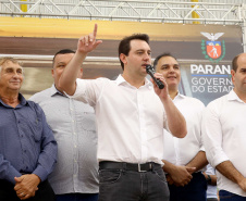 Cerca de 1.100 estudantes do Ensino Fundamental e Ensino Médio, de Sarandi, Noroeste do Paraná, são beneficiados com a nova estrutura da Escola Estadual Vereador Luiz Zanchim, inaugurada nesta sexta-feira (14), pelo governador Carlos Massa Ratinho Junior.  -  Sarandi, 14/02/2020  -  Foto: Jaelson Lucas/AEN