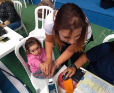 A primeira feira de serviços - Paraná Cidadão de 2020 realizado em Fazenda Rio Grande, Região Metropolitana de Curitiba, atendeu centenas de pessoas no Ginásio de Esportes da Escola Municipal 26 de Janeiro (CAIC), no bairro Nações.  -  Fazenda Rio Grande, 14/02/2020  -  Foto: Divulgação SEJUF