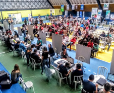 A primeira feira de serviços - Paraná Cidadão de 2020 realizado em Fazenda Rio Grande, Região Metropolitana de Curitiba, atendeu centenas de pessoas no Ginásio de Esportes da Escola Municipal 26 de Janeiro (CAIC), no bairro Nações.  -  Fazenda Rio Grande, 14/02/2020  -  Foto: Divulgação SEJUF
