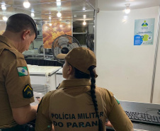 A Força-Tarefa Infância Segura da Secretaria de Justiça, Família e Trabalho iniciou na noite desta sexta-feira (14) a Operação Integrada de Carnaval no litoral, com a participação da Polícia Militar, Corpo de Bombeiros, Polícia Civil, Polícia Científica e Conselho Tutelar e foco na prevenção de crimes e violências contra crianças e adolescentes e no combate à exploração sexual infantil.  - 14/02/2020  -  Foto: Divulgação SEJUF