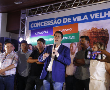  O governador Carlos Massa Ratinho Junior assinou nesta quarta-feira (19) o contrato de concessão de áreas do Parque Estadual Vila Velha, em Ponta Grossa, nos Campos Gerais, para a empresa Eco Parques do Brasil S/A. A empresa vai investir em serviços de apoio à visitação, turismo sustentável e recreação é de trinta anos. Foto: Gilson Abreu/AEN