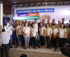  O governador Carlos Massa Ratinho Junior assinou nesta quarta-feira (19) o contrato de concessão de áreas do Parque Estadual Vila Velha, em Ponta Grossa, nos Campos Gerais, para a empresa Eco Parques do Brasil S/A. A empresa vai investir em serviços de apoio à visitação, turismo sustentável e recreação é de trinta anos. Foto: Gilson Abreu/AEN