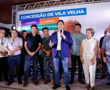 O governador Carlos Massa Ratinho Junior assinou nesta quarta-feira (19) o contrato de concessão de áreas do Parque Estadual Vila Velha, em Ponta Grossa, nos Campos Gerais, para a empresa Eco Parques do Brasil S/A. 