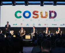 Goverandor Eduardo Leite do Estado Rio Grande do Sul.  Governadores de sete estados participam neste sábado (29), em Foz do Iguaçu, do sexto encontro do Consórcio de Integração Sul e Sudeste (Cosud). O encontro acontece no Hotel Wish.   29/02/2020 -  Foto: Geraldo Bubniak/AEN
