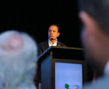 Goverandor Joao Doria do Estado de São Paulo.  Governadores de sete estados participam neste sábado (29), em Foz do Iguaçu, do sexto encontro do Consórcio de Integração Sul e Sudeste (Cosud). O encontro acontece no Hotel Wish.   29/02/2020 -  Foto: Geraldo Bubniak/AEN